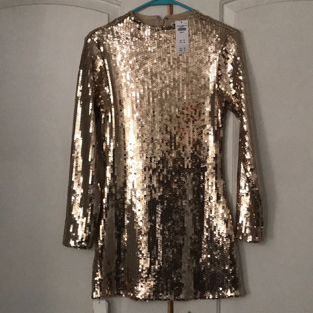 NWT Abercrombie & Fitch Gold Sequin Long Sleeve Dress